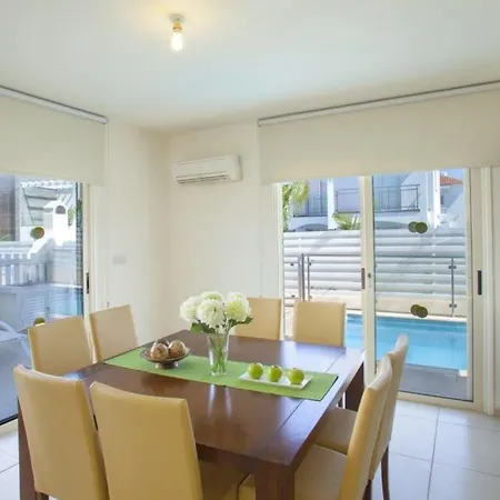 “renting A Holiday With Swimming Pool” 95 * Protaras