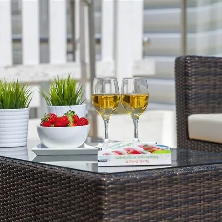“renting A Holiday With Swimming Pool” 95 Villa *