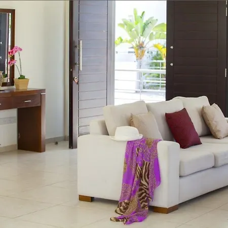 Villa “renting A Holiday With Swimming Pool” 95